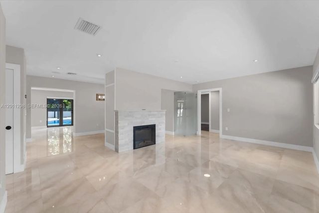 4 of 42 - 29 Ne 95th Street, Miami Shores, FL