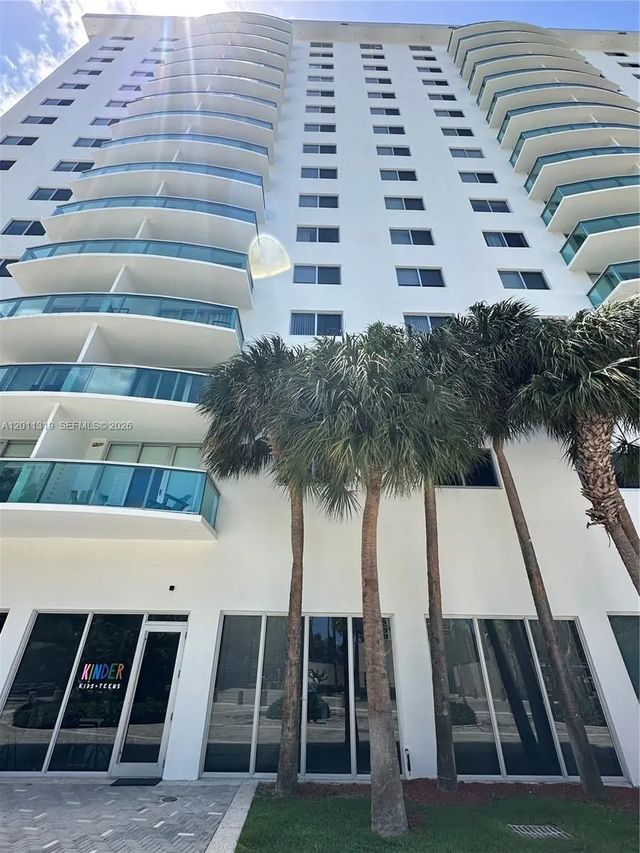 2 of 6 - 19370 Collins Avenue #cu-3, Sunny Isles Beach, FL