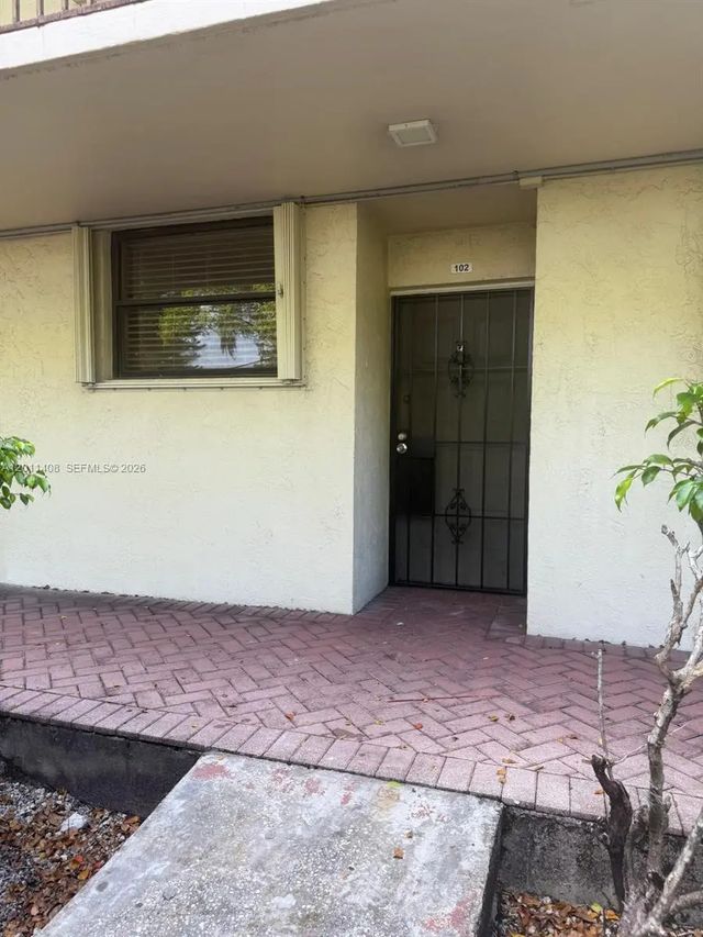 109 Lake Emerald Drive #102, Oakland Park