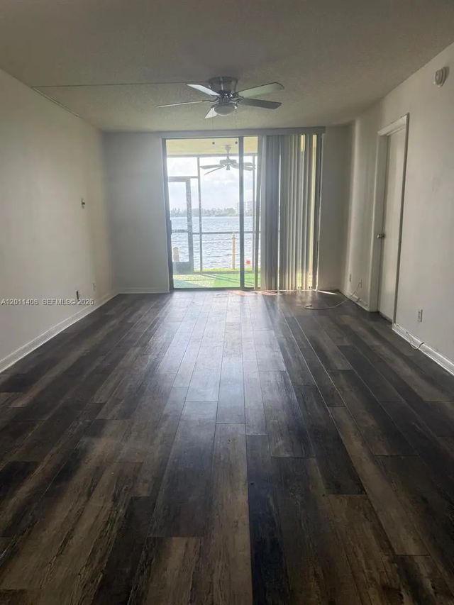 5 of 13 - 109 Lake Emerald Drive #102, Oakland Park, FL