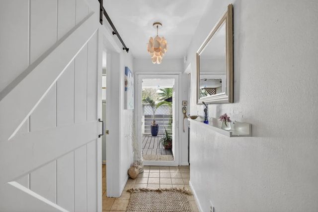2 of 35 - 153 W Hemingway Circle W, Margate, FL
