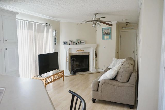 5 of 21 - 2937 Sw 54th Street, Fort Lauderdale, FL