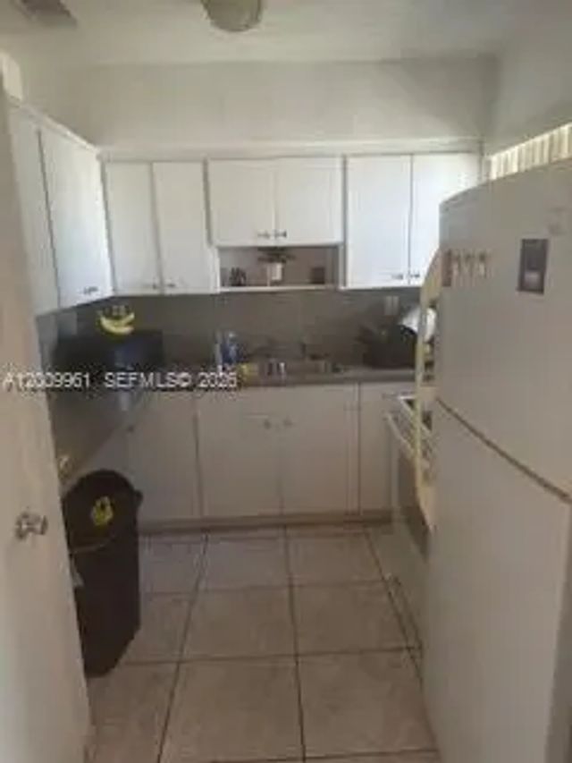 5 of 13 - 3128 Nw 65th Street, Miami, FL