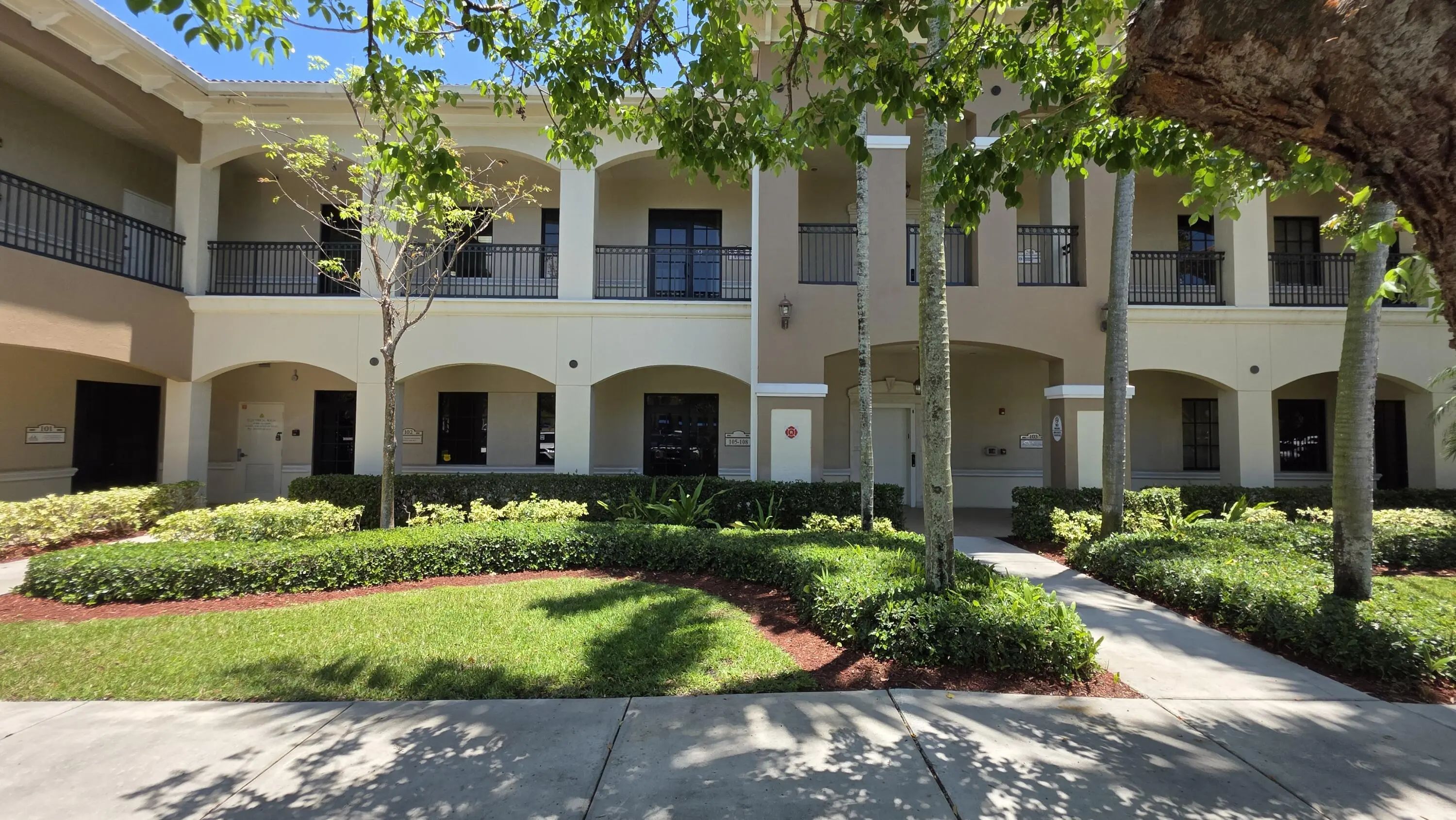 7301 Wiles Road #107, Coral Springs