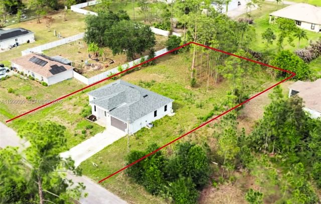 4 of 40 - 902 Magnolia Avenue, Lehigh Acres, FL