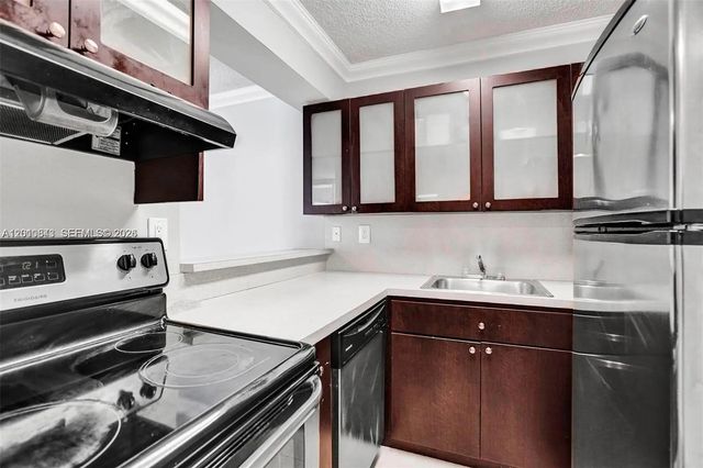 126 Sw 17th Road #601, Miami