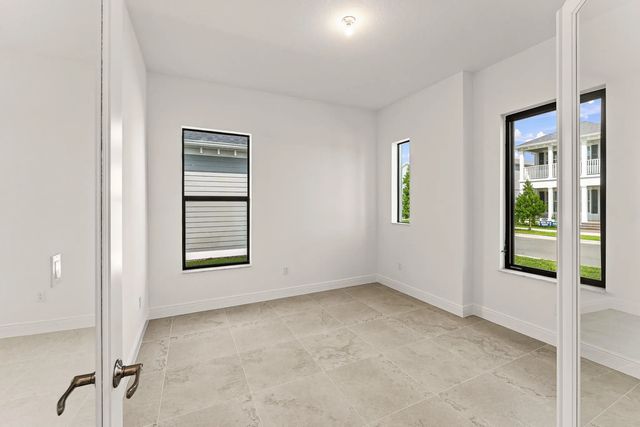 5 of 18 - 790 Sw Prairie Avenue, Palm City, FL