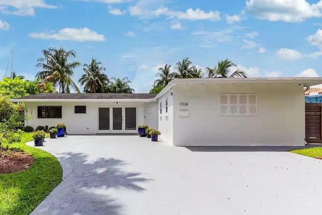 4 of 36 - 1704 Sw 4th Court, Fort Lauderdale, FL