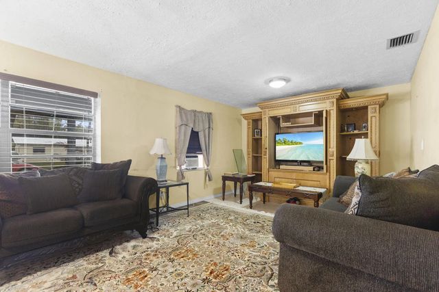 5 of 15 - 3108 Mura Drive, Fort Pierce, FL