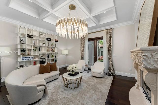 4 of 50 - 12575 Pine Needle Lane, Pinecrest, FL