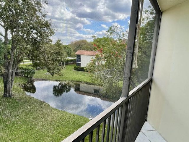 2 of 48 - 491 Racquet Club Road #303, Weston, FL