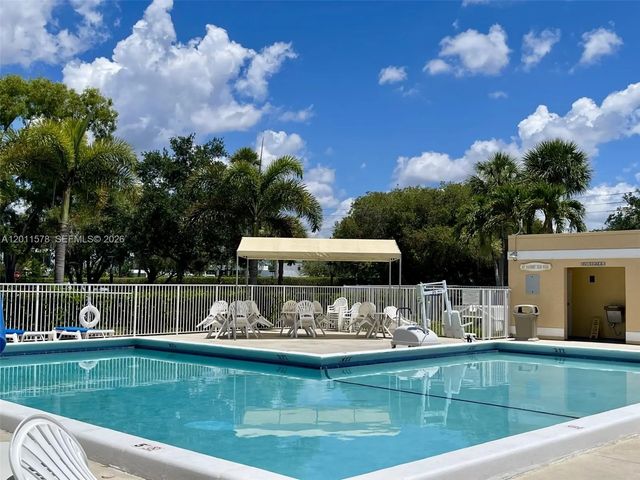 3 of 48 - 491 Racquet Club Road #303, Weston, FL