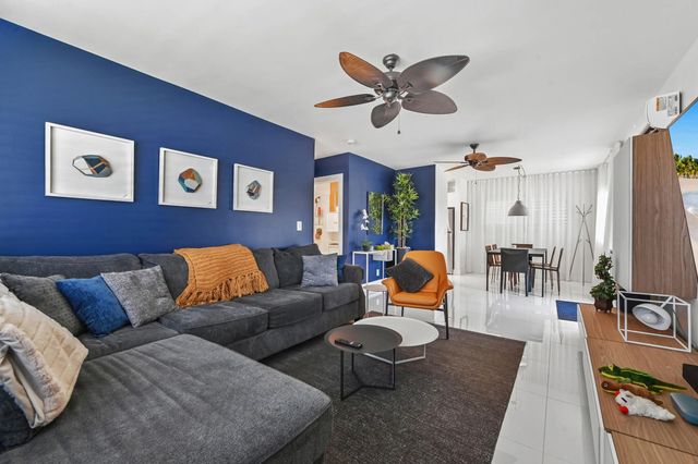 4 of 20 - 900 Atlantic Shores Boulevard #202, Hallandale Beach, FL