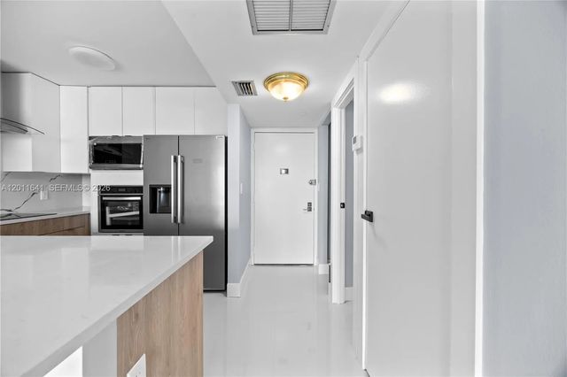 4 of 27 - 20335 W Country Club Drive #1905, Aventura, FL