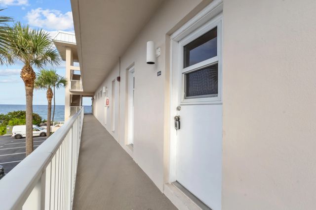 3851 N Ocean Boulevard #unit 204, Delray Beach