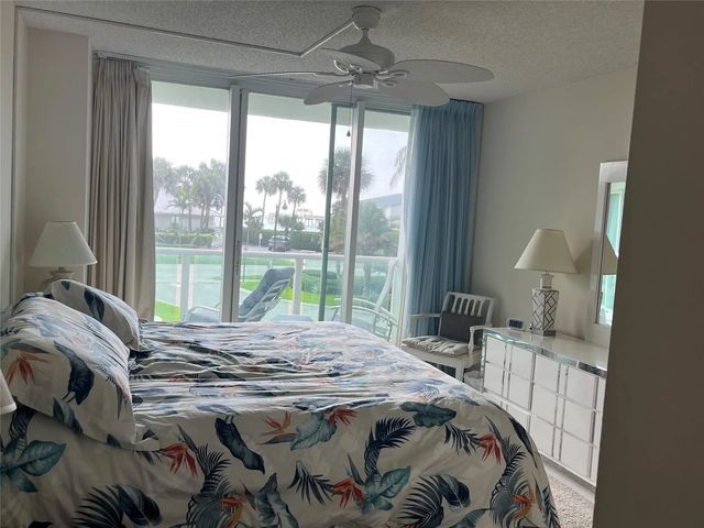 4 of 41 - 333 Ne 21st Avenue #318, Deerfield Beach, FL
