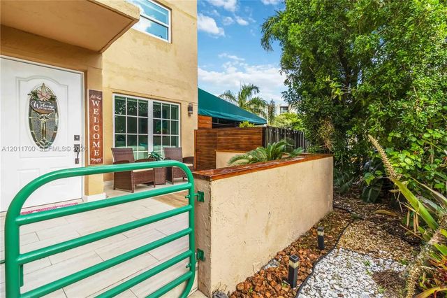 3 of 30 - 11880 Sw 19th Lane #165, Miami, FL