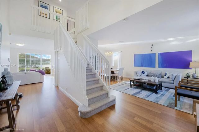 3 of 40 - 4394 Fox Ridge Drive, Weston, FL
