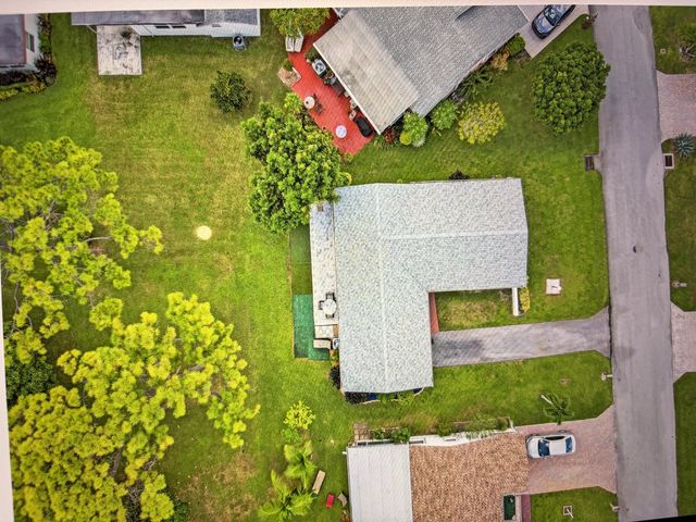 6309 Silver Moon Lane, Greenacres