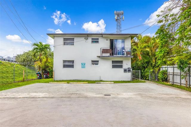 650 Nw 28th Street, Miami