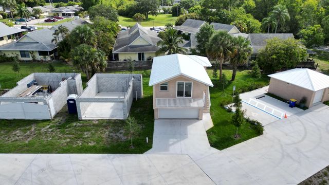 2 of 14 - 0 Se Morningside Drive, , FL