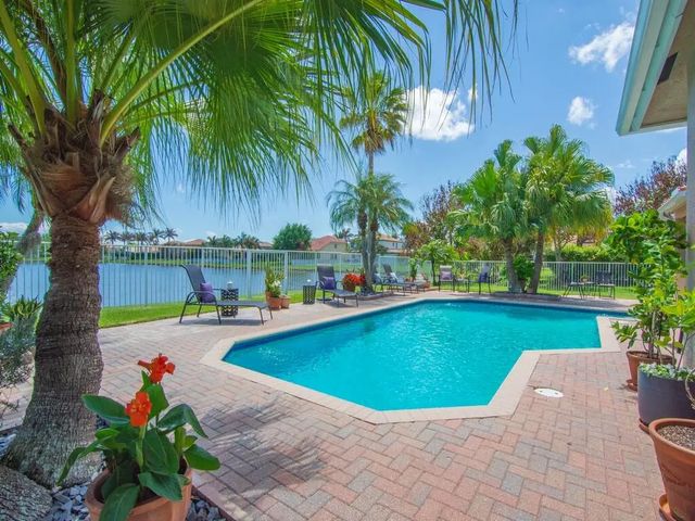 5 of 36 - 1010 Sw Ruby Ave Avenue Sw, Vero Beach, FL