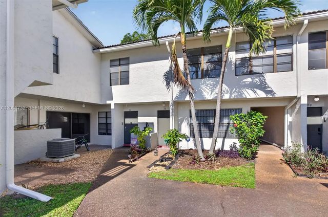 2526 Coral Springs Drive #2526, Coral Springs