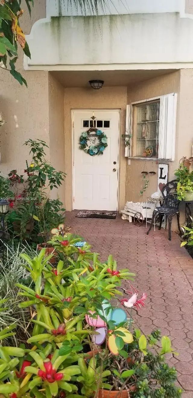 4 of 26 - 6200 Nw 74th Court, Parkland, FL