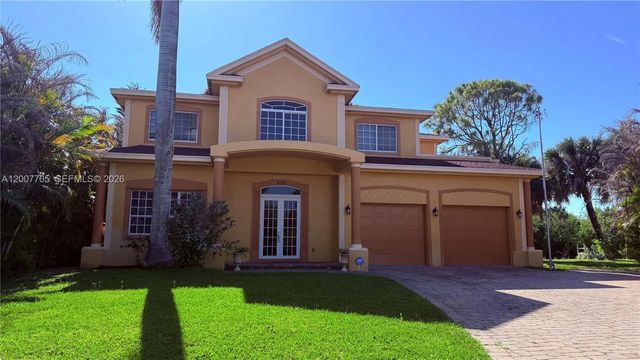 633 Sw Jada Road, Port St. Lucie