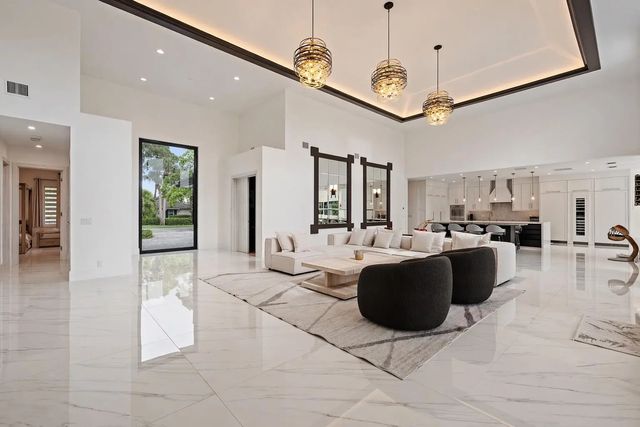 4 of 34 - 13220 Sabal Chase, Palm Beach Gardens, FL