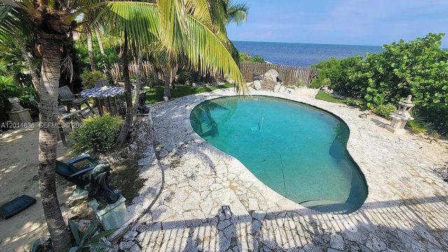 2 of 12 - 167 Valois Boulevard, Key Largo, FL
