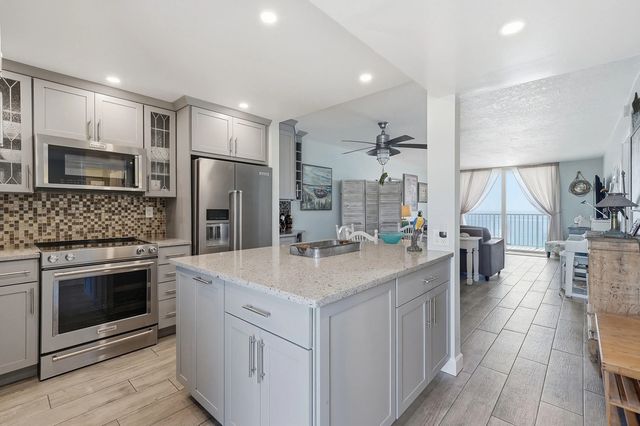 3 of 47 - 400 N Surf Road #704, Hollywood, FL
