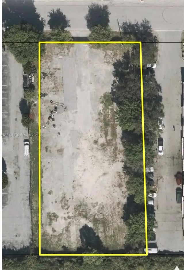 8322 Nw 64, Miami