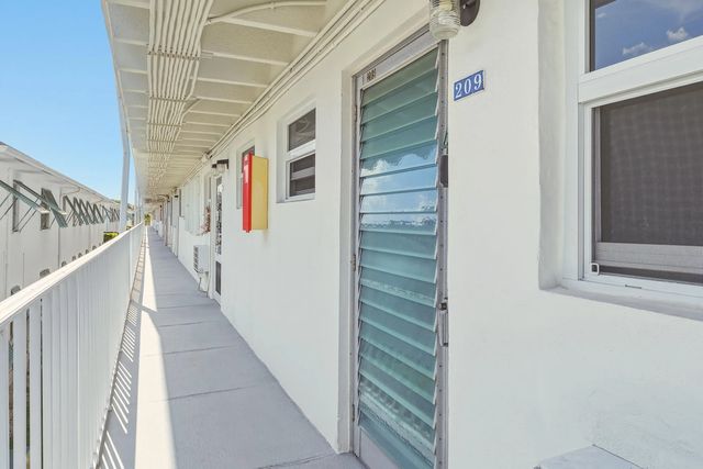4001 S Ocean Boulevard #209, South Palm Beach