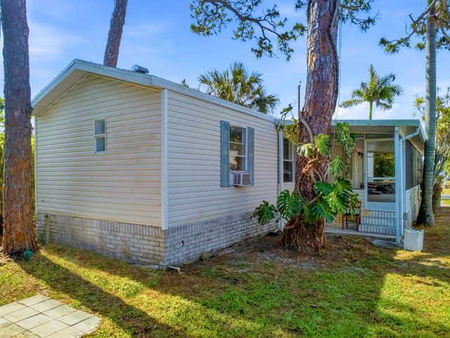 3 of 25 - 4185 N Shady Lane, Boynton Beach, FL