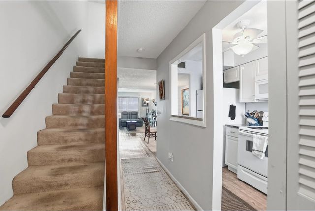 4 of 36 - 1300 Seaway Drive #d6, Fort Pierce, FL