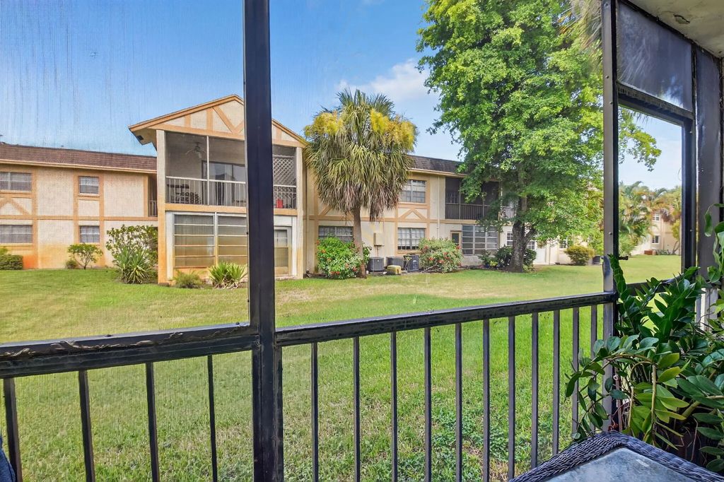 3001 Linton Boulevard #105, Delray Beach