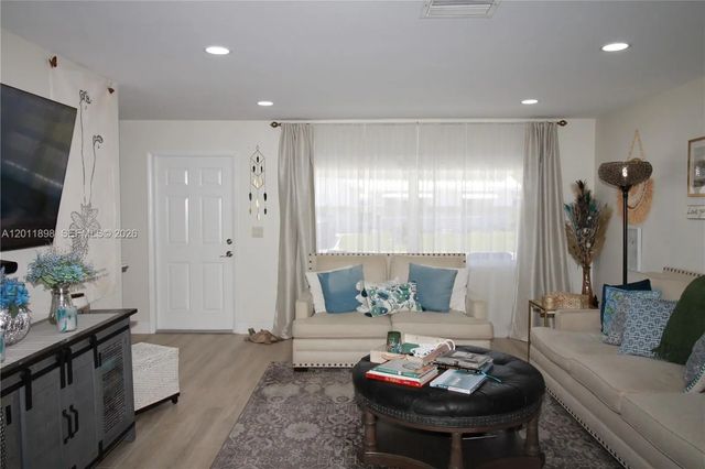 5 of 29 - 1511 Alfred Drive, Boynton Beach, FL