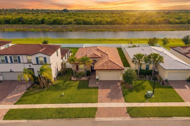 8095 Nw Greenbank Circle, Port St. Lucie