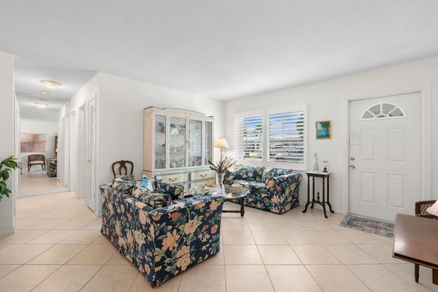 5 of 29 - 8609 Nw 59th Place, Tamarac, FL