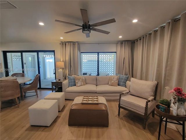 2 of 38 - 11339 5th Avenue #ocean, Marathon, FL