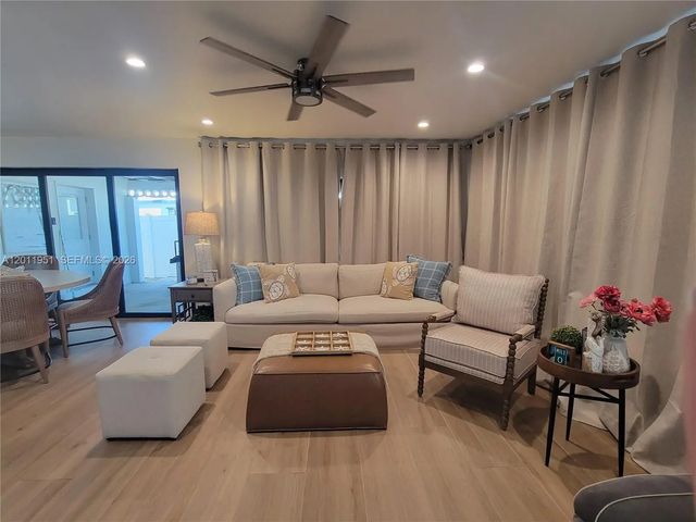 4 of 38 - 11339 5th Avenue #ocean, Marathon, FL