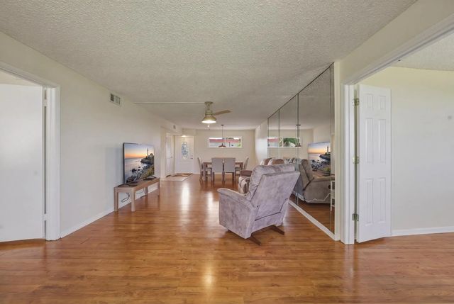 3 of 82 - 9720 S Hollybrook Lake Drive #205, Pembroke Pines, FL