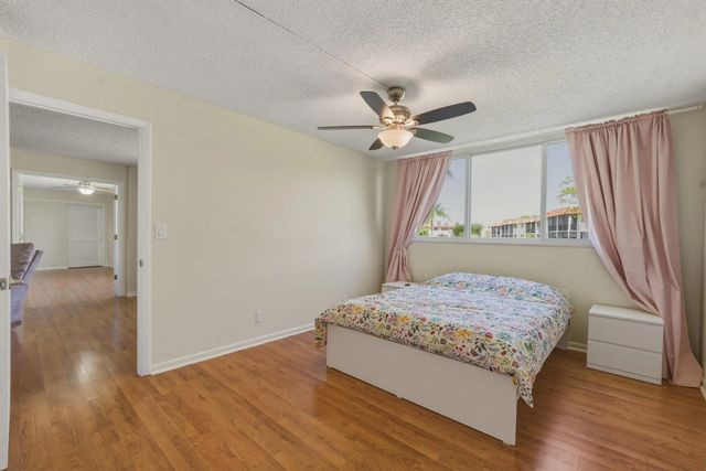 4 of 82 - 9720 S Hollybrook Lake Drive #205, Pembroke Pines, FL