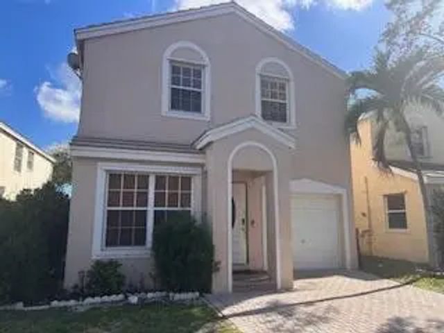 6290 Buena Vista Drive, Margate