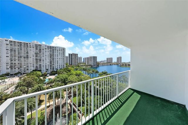 2 of 21 - 2801 Ne 183rd Street #912w, Aventura, FL