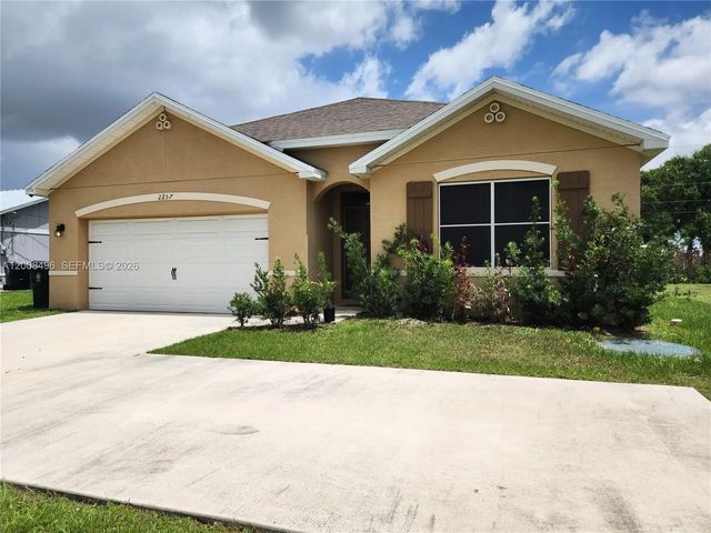 2 of 25 - 2257 Sw Import Drive, Port St. Lucie, FL