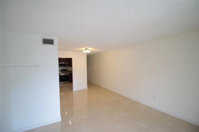 5 of 45 - 4314 Nw 9th Avenue #4-3c, Deerfield Beach, FL