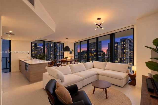 1300 S Miami Avenue #2001, Miami