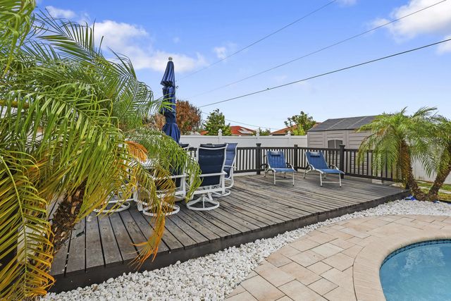 3 of 33 - 275 Sw Tulip Boulevard, Port St. Lucie, FL